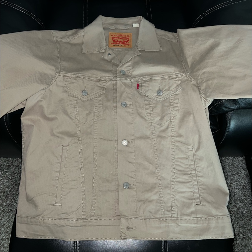 Levi Vintage fit trucker jacket